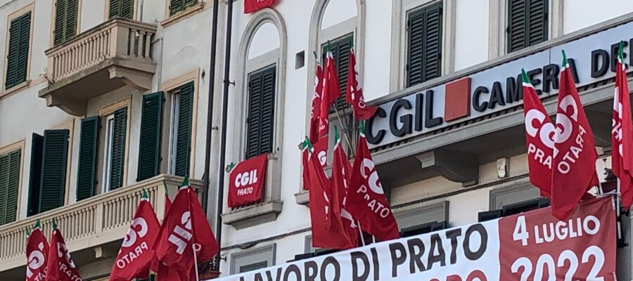 La Camera del Lavoro compie 125 anni. Pancini (Cgil Prato): “Un patrimonio della città”. Angelini (Cgil Toscana): “La memoria per andare avanti coi nostri colori e i nostri simboli”