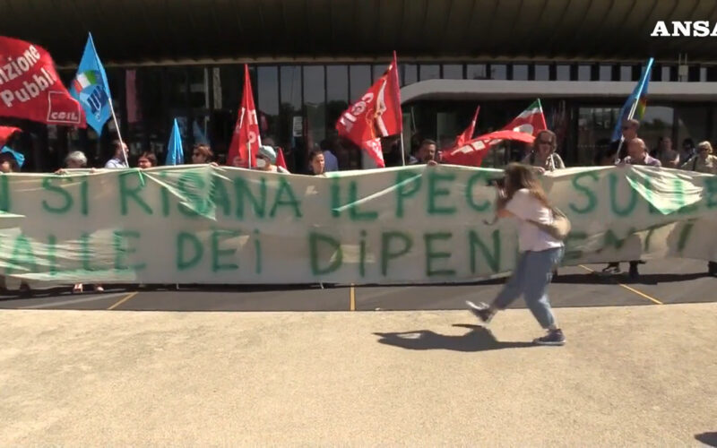 Filcams Cgil. Solidarietà ai lavoratori del Pecci. “Una situazione pesante da tempo”